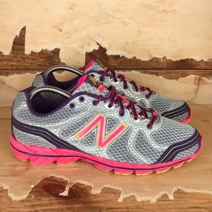 New Balance 590 V2 Women’s 9.5D
